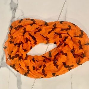 Halloween infinity scarf. NWOT. Bats on orange background. 100% acrylic.
